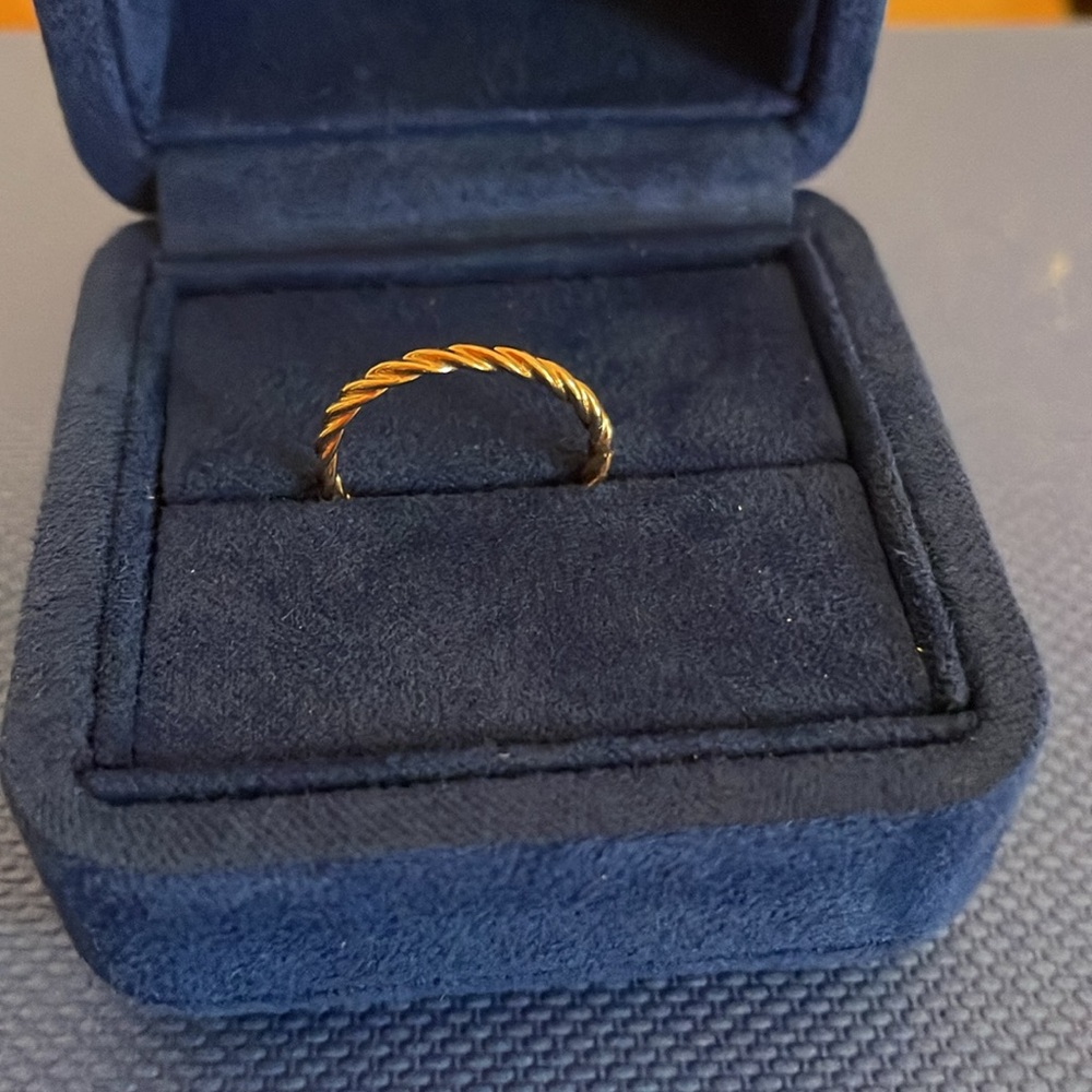 Frank Darling 18k ring